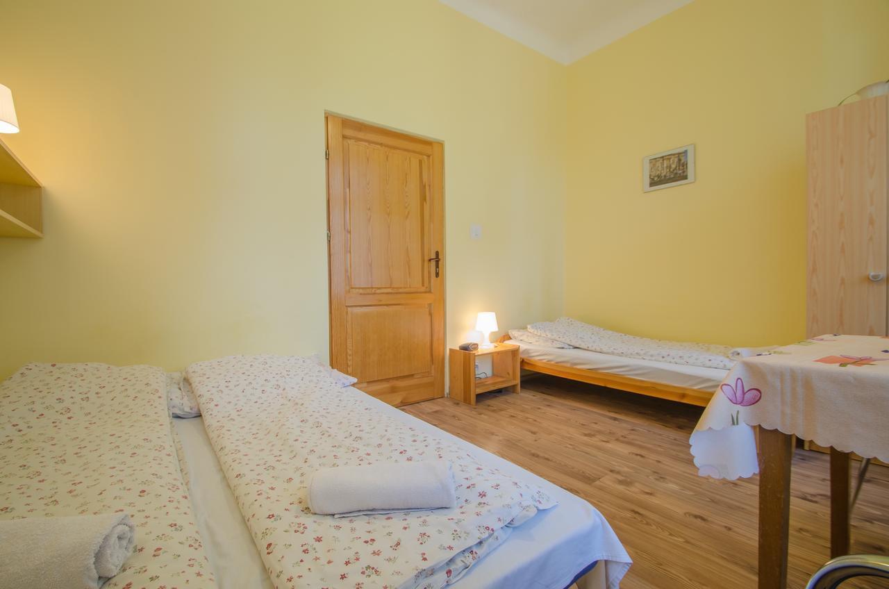 Aparthostel Fryderyk Краків Екстер'єр фото